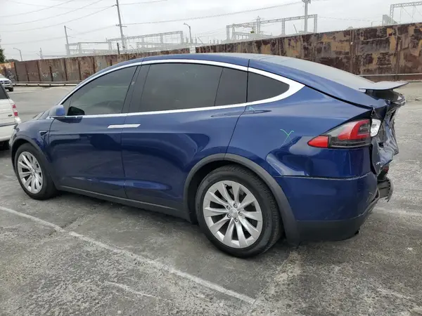 5YJXCAE25JF141137 2018 TESLA MODEL X - Image 2
