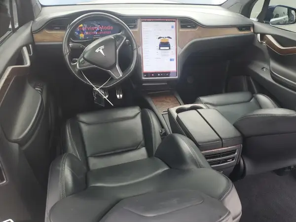 5YJXCAE25JF141137 2018 TESLA MODEL X - Image 8
