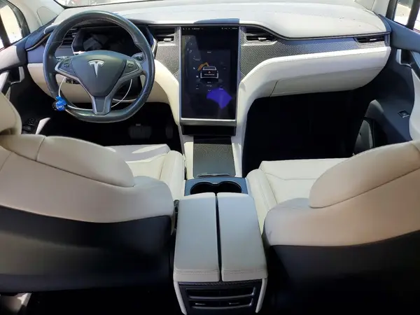 5YJXCAE25KF152947 2019 TESLA MODEL X - Image 8