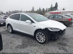5YJXCAE25KF186757 2019 TESLA MODEL X