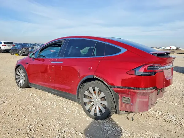 5YJXCAE25KF188752 2019 TESLA MODEL X - Image 2