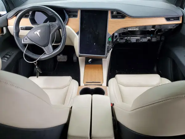 5YJXCAE25LF234680 2020 TESLA MODEL X - Image 8