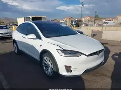 5YJXCAE25LF286018 2020 TESLA MODEL X