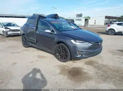 5YJXCAE25LF303058 2020 TESLA MODEL X