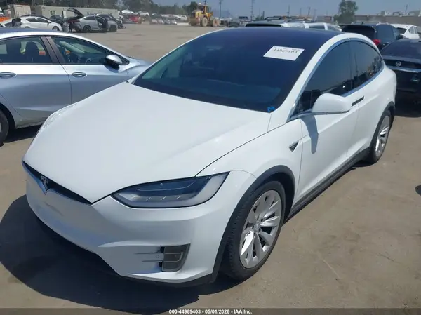 5YJXCAE26GF001803 2016 TESLA MODEL X - Image 2
