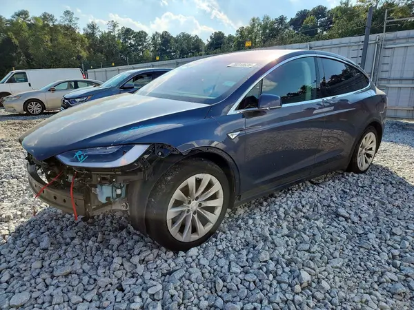 5YJXCAE26GF003549 2016 TESLA MODEL X - Image 1