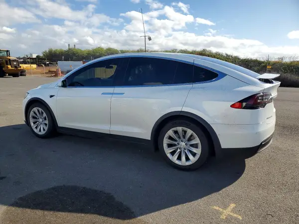 5YJXCAE26HF057192 2017 TESLA MODEL X - Image 2