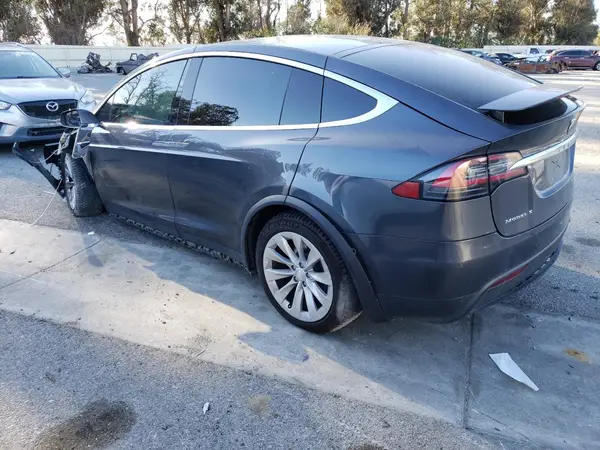 5YJXCAE26HF059248 2017 TESLA MODEL X - Image 2