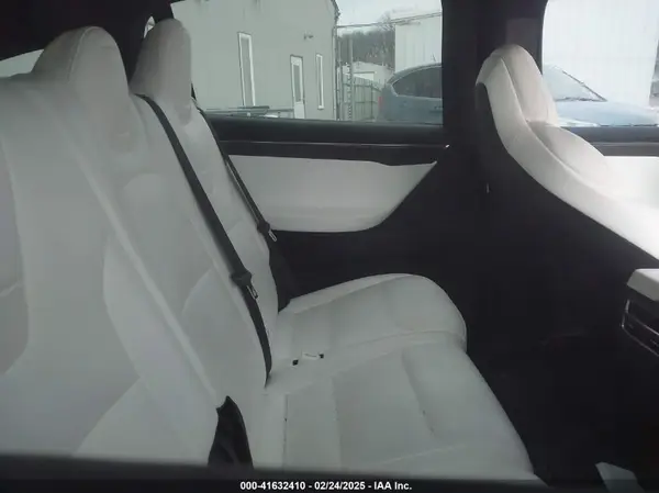 5YJXCAE26HF063395 2017 TESLA MODEL X - Image 8