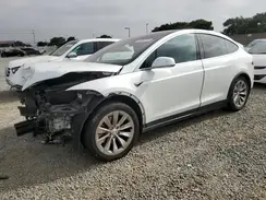 5YJXCAE26HF065812 2017 TESLA MODEL X