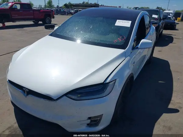 5YJXCAE26HF079371 2017 TESLA MODEL X - Image 2
