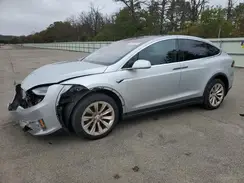 5YJXCAE26JF089274 2018 TESLA MODEL X
