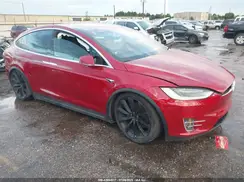 5YJXCAE26JF090277 2018 TESLA MODEL X