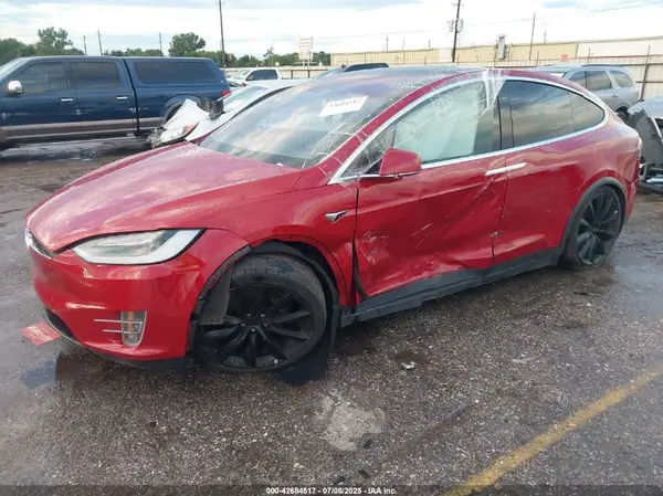 5YJXCAE26JF090277 2018 TESLA MODEL X - Image 2