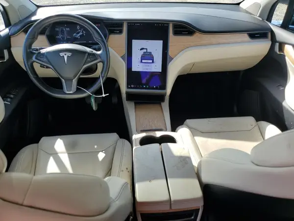 5YJXCAE26JF100094 2018 TESLA MODEL X - Image 8