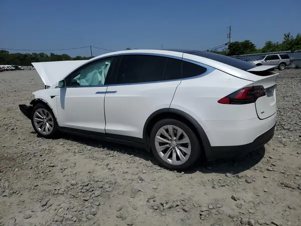 5YJXCAE26JF100953 2018 TESLA MODEL X - Image 2