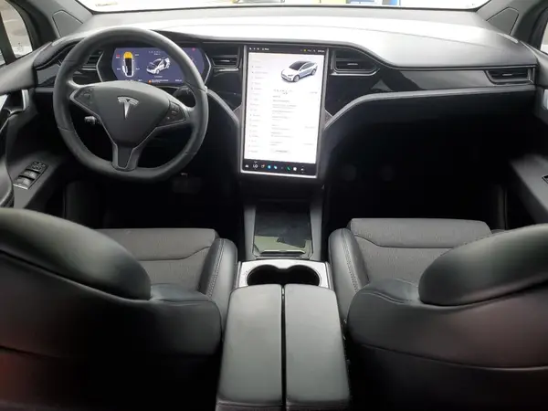 5YJXCAE26JF111662 2018 TESLA MODEL X - Image 8