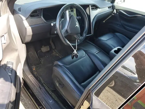 5YJXCAE26JF112942 2018 TESLA MODEL X - Image 8
