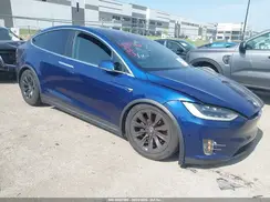 5YJXCAE26KF152679 2019 TESLA MODEL X