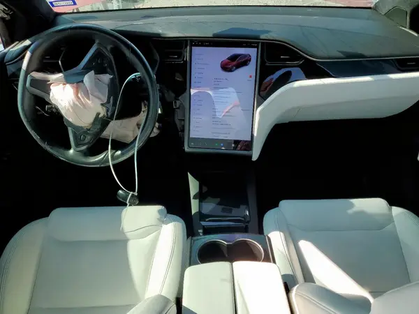 5YJXCAE26LF235823 2020 TESLA MODEL X - Image 8