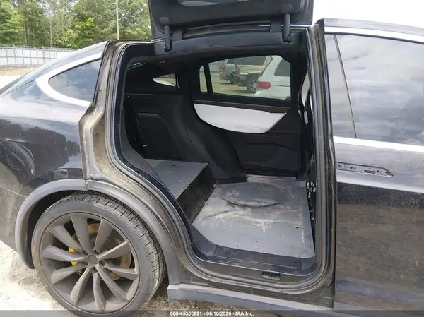 5YJXCAE27GF002457 2016 TESLA MODEL X - Image 8