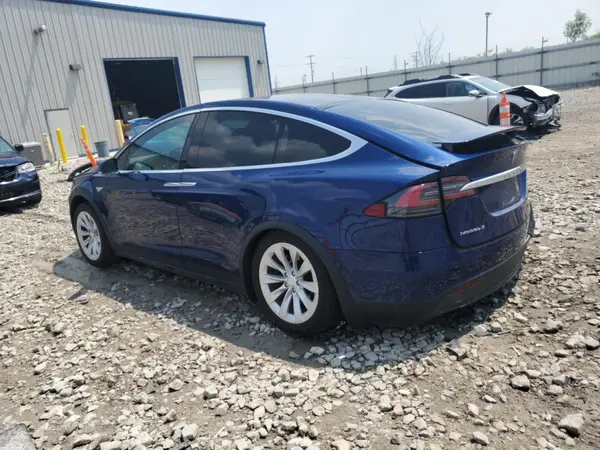 5YJXCAE27GF006668 2016 TESLA MODEL X - Image 2
