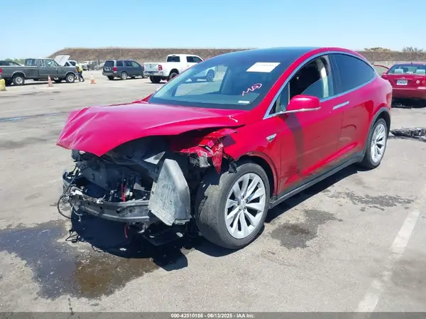 5YJXCAE27GF009182 2016 TESLA MODEL X - Image 2