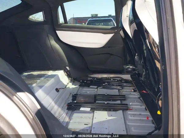 5YJXCAE27GF016276 2016 TESLA MODEL X - Image 8