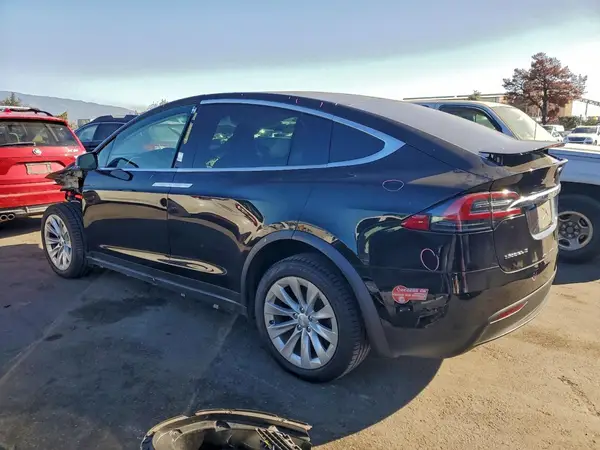 5YJXCAE27HF066726 2017 TESLA MODEL X - Image 2