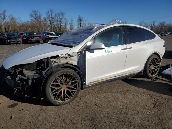5YJXCAE27HF075426 2017 TESLA MODEL X - Image 1