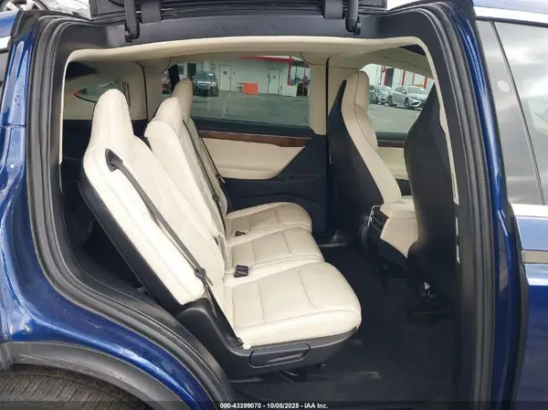 5YJXCAE27HF079573 2017 TESLA MODEL X - Image 8