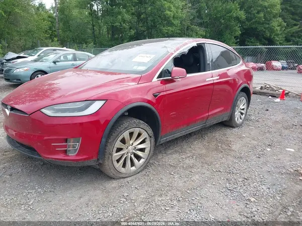 5YJXCAE27JF091566 2018 TESLA MODEL X - Image 2