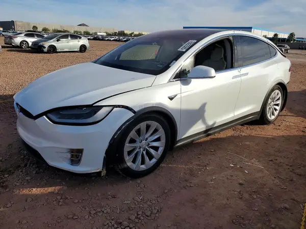5YJXCAE27JF115638 2018 TESLA MODEL X - Image 1