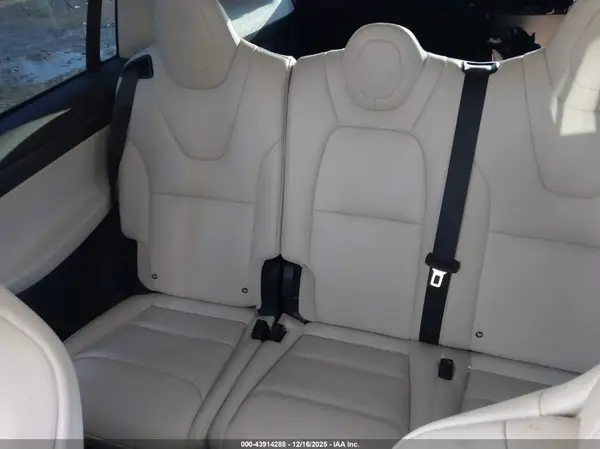 5YJXCAE27JF118247 2018 TESLA MODEL X - Image 8