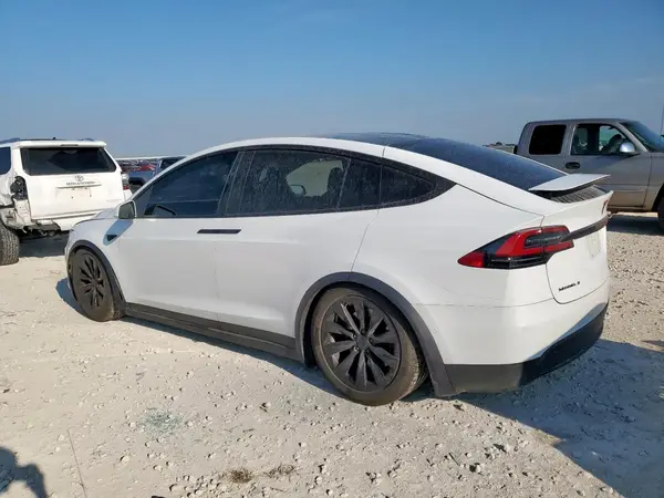 5YJXCAE27JF123125 2018 TESLA MODEL X - Image 2