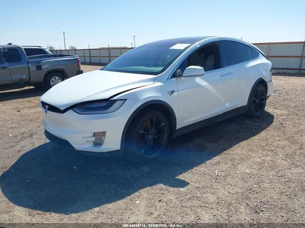 5YJXCAE27KF207222 2019 TESLA MODEL X - Image 2