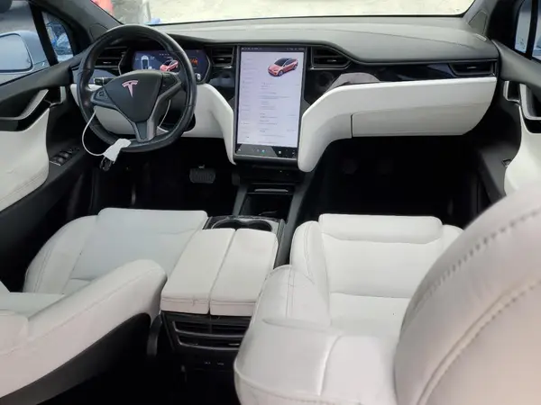5YJXCAE27LF234387 2020 TESLA MODEL X - Image 8