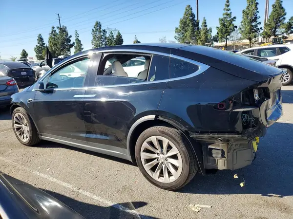 5YJXCAE27LF261525 2020 TESLA MODEL X - Image 2