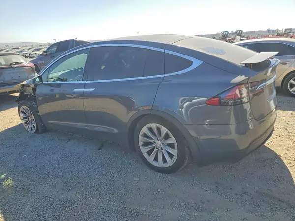 5YJXCAE27LF270368 2020 TESLA MODEL X - Image 2