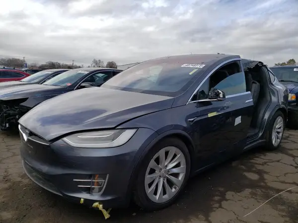5YJXCAE27LF300467 2020 TESLA MODEL X - Image 1