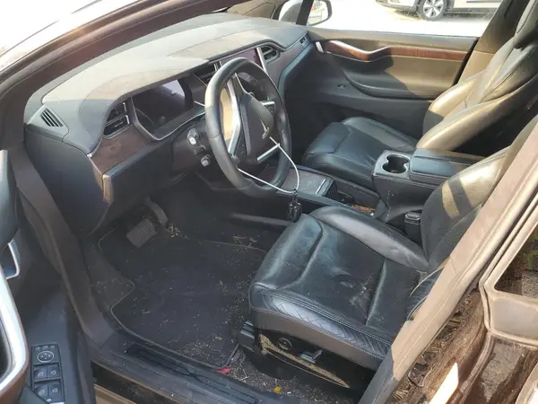 5YJXCAE28GF005190 2016 TESLA MODEL X - Image 8