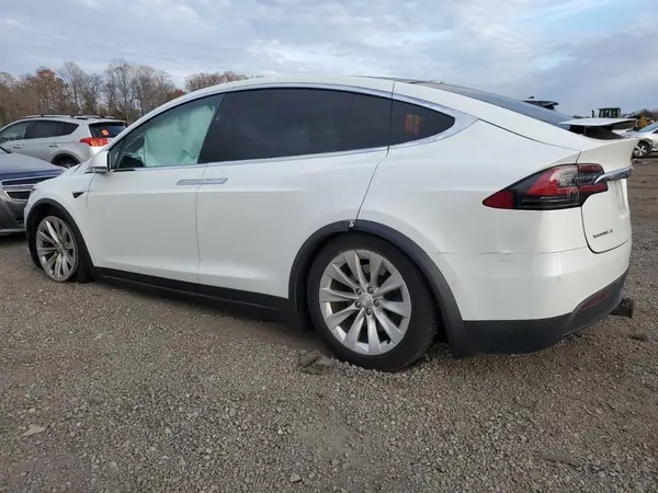 5YJXCAE28HF051278 2017 TESLA MODEL X - Image 2