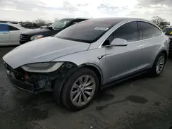 5YJXCAE28HF054052 2017 TESLA MODEL X