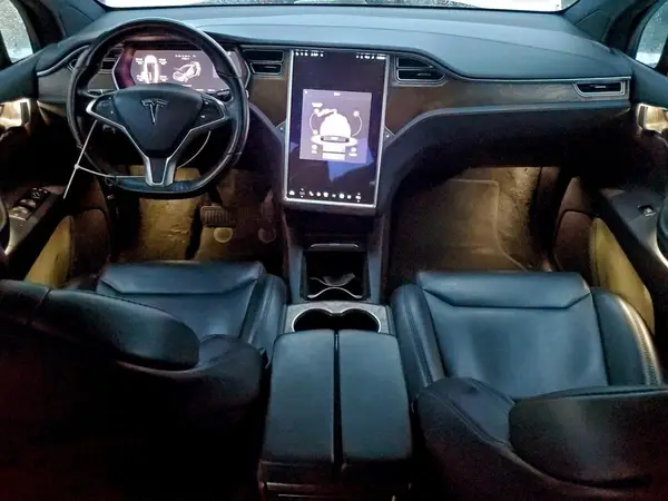 5YJXCAE28HF076715 2017 TESLA MODEL X - Image 8
