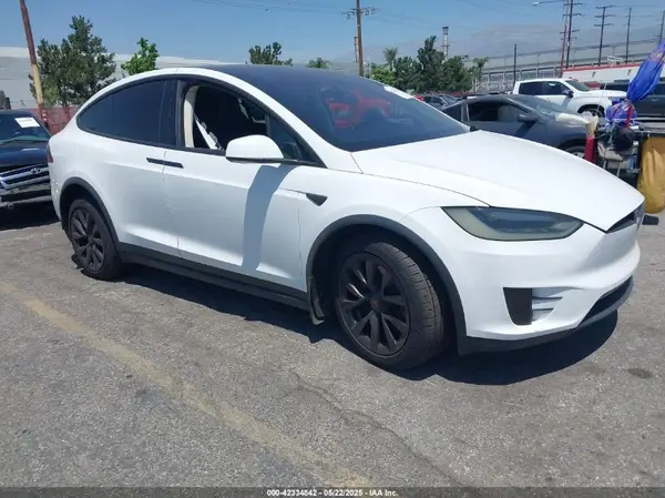 5YJXCAE29GF002170 2016 TESLA MODEL X - Image 1