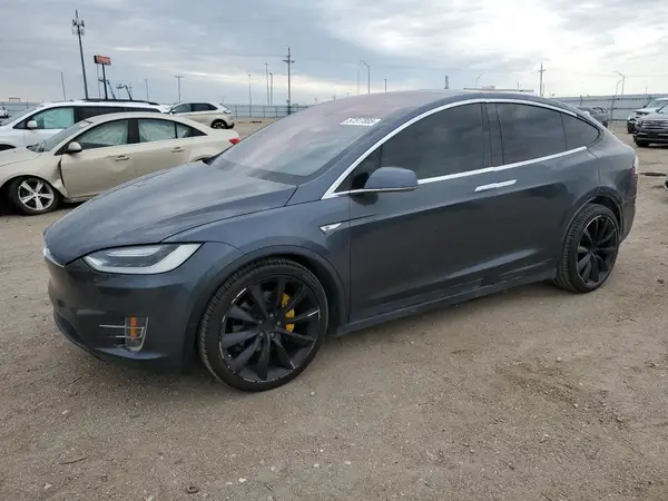 5YJXCAE29GF006512 2016 TESLA MODEL X - Image 1