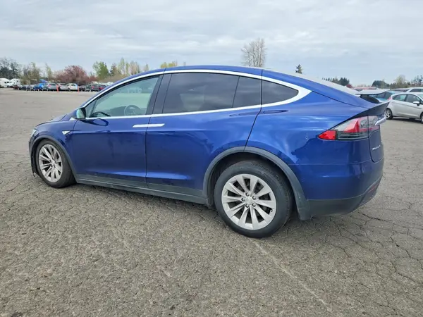 5YJXCAE29GF007143 2016 TESLA MODEL X - Image 2