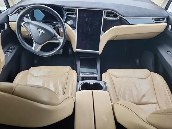 5YJXCAE29GF007143 2016 TESLA MODEL X - Image 8