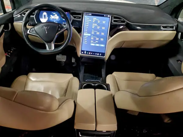 5YJXCAE29GF014805 2016 TESLA MODEL X - Image 8
