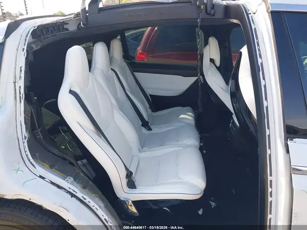 5YJXCAE29GF015078 2016 TESLA MODEL X - Image 8